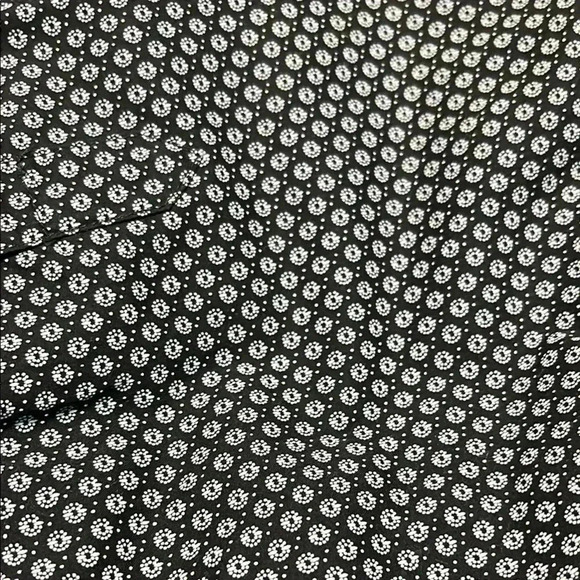 Perry Ellis Men’s Patterned Button Down Shirt - Picture 3 of 6